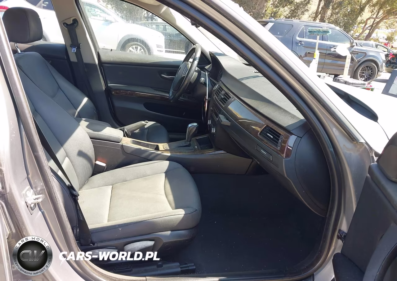 2009 BMW 328I VIN:WBAPH53589A438409 - 5