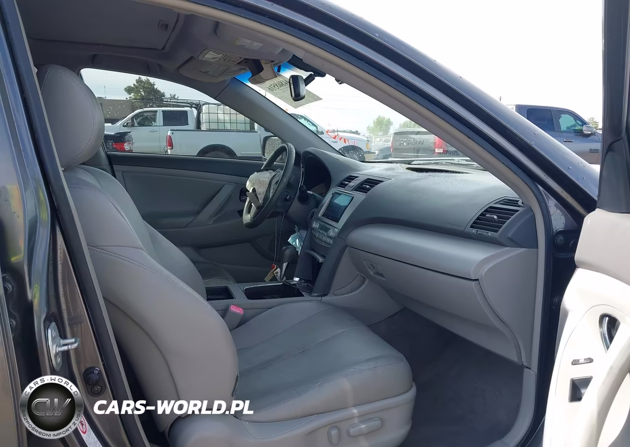 2007 Toyota Camry Hybrid VIN:JTNBB46KX73004192 - 5