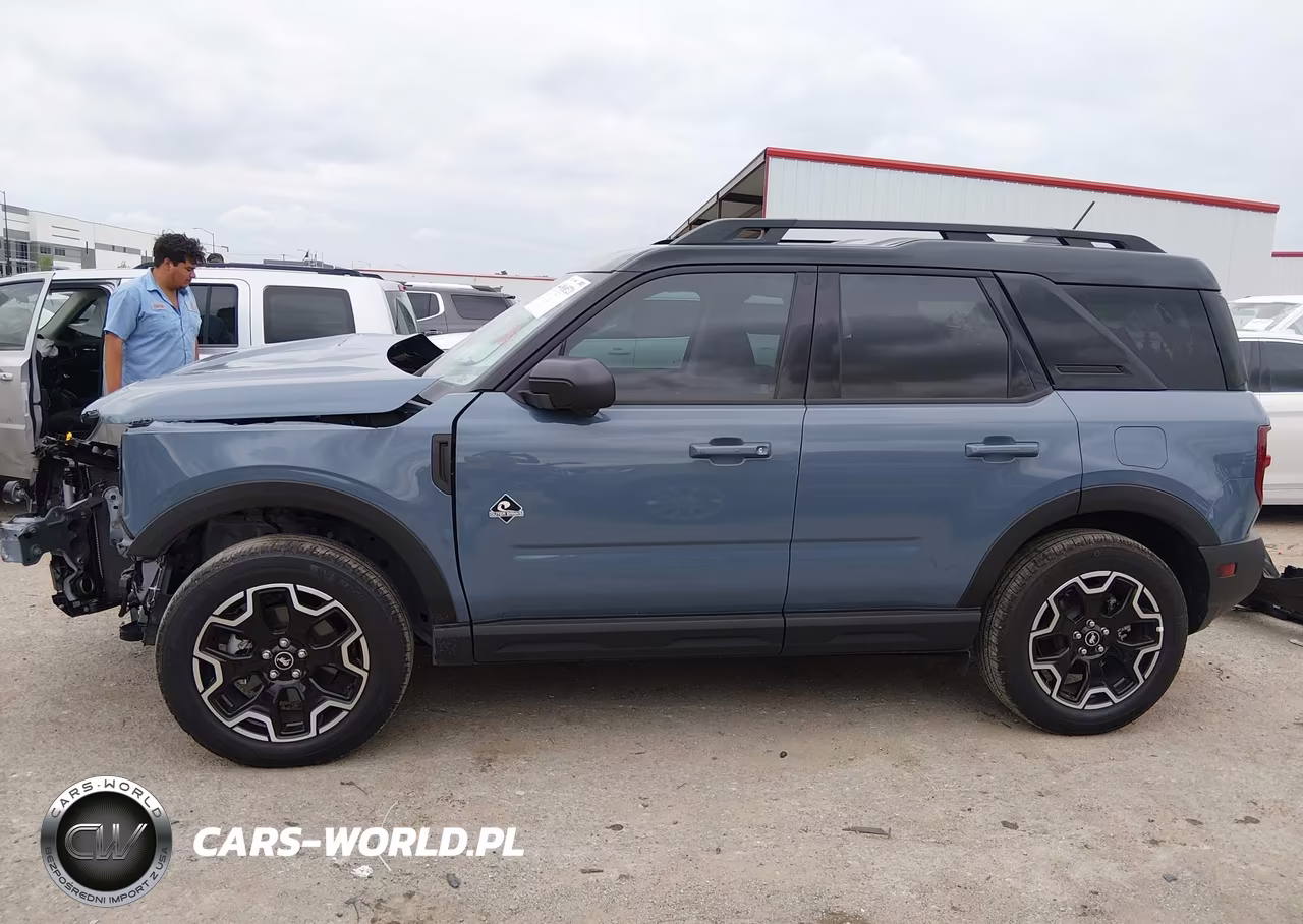2025 Ford Bronco Sport Outer Banks VIN:3FMCR9CN6SRE27759 - 15