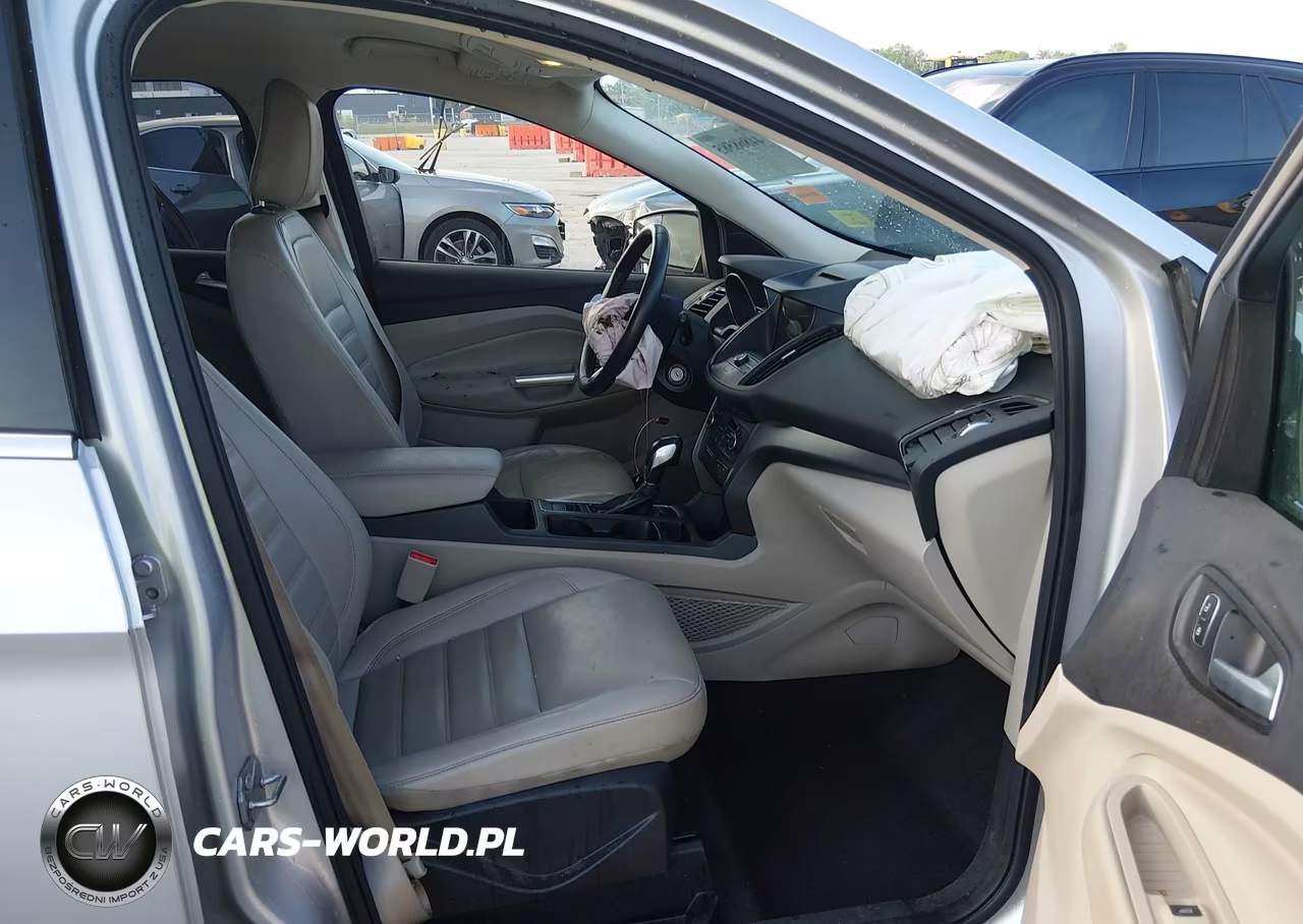 2018 Ford Escape Sel VIN:1FMCU0HD3JUB20390 - 5