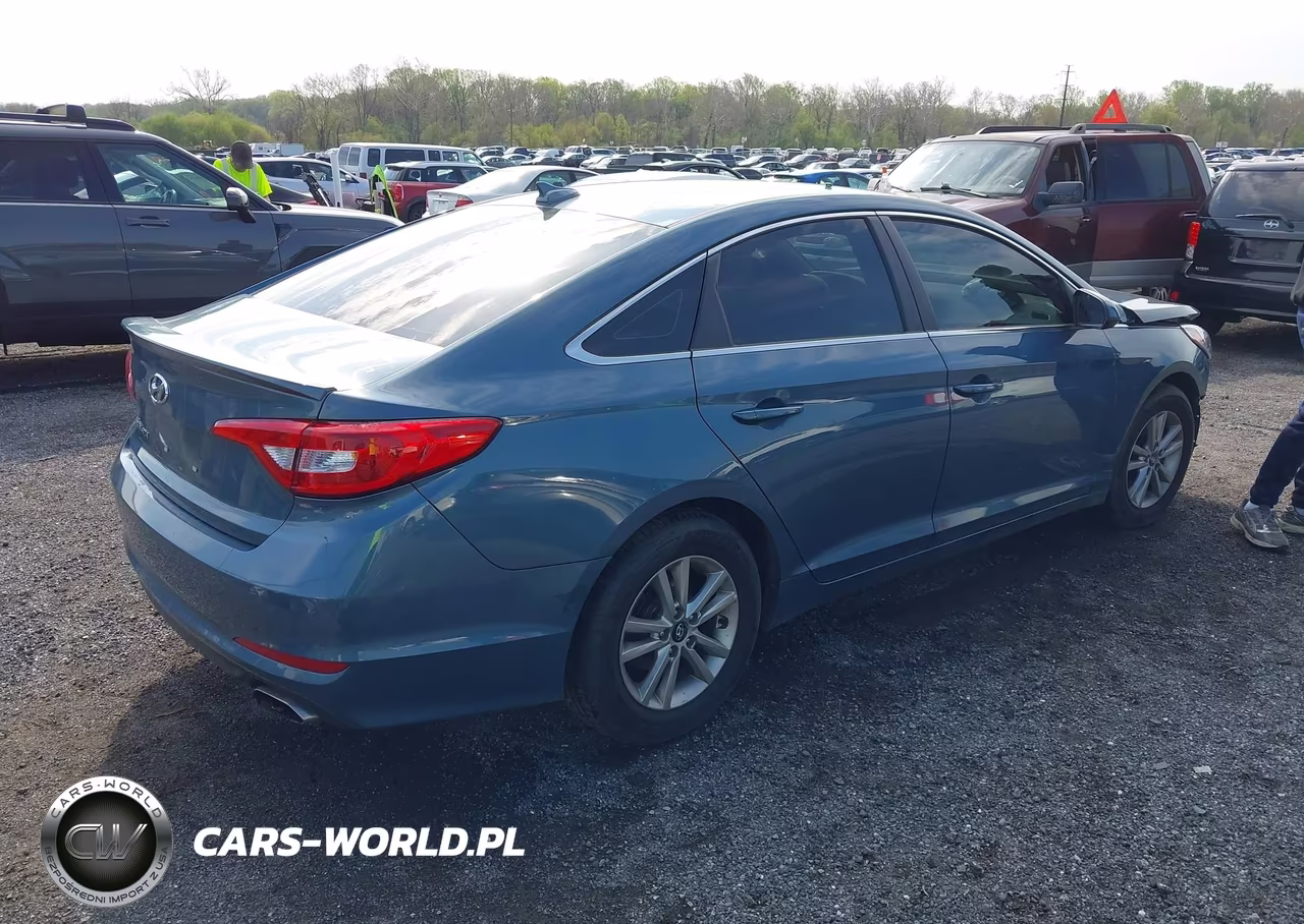 2017 Hyundai Sonata Se VIN:5NPE24AF0HH574252 - 4