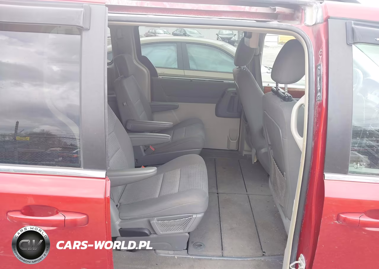 2009 Chrysler Town & Country Touring VIN:2A8HR54189R601063 - 8