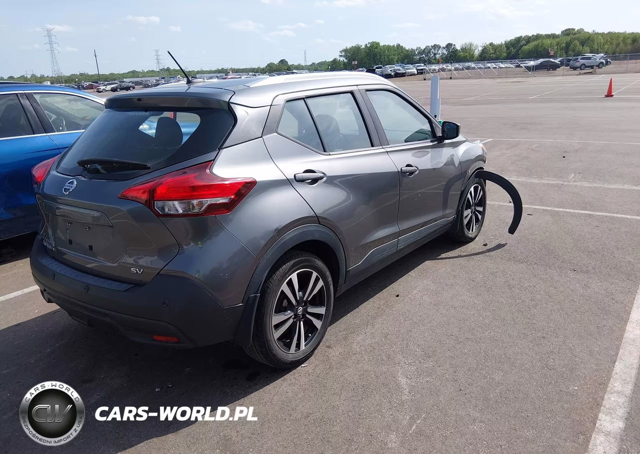2020 Nissan Kicks Sv Xtronic Cvt VIN:3N1CP5CV8LL546052 - 4