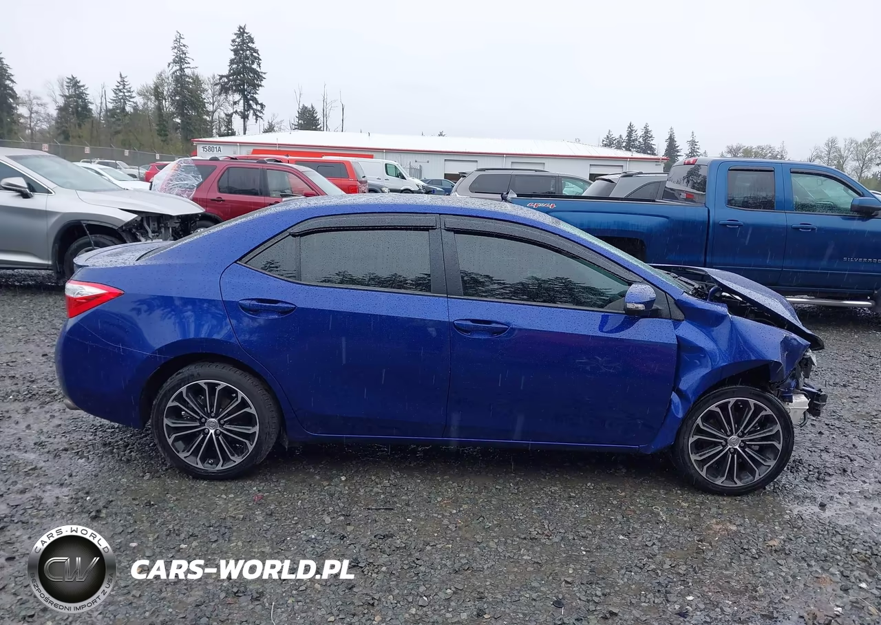 2015 Toyota Corolla S Plus VIN:5YFBURHE1FP240576 - 14
