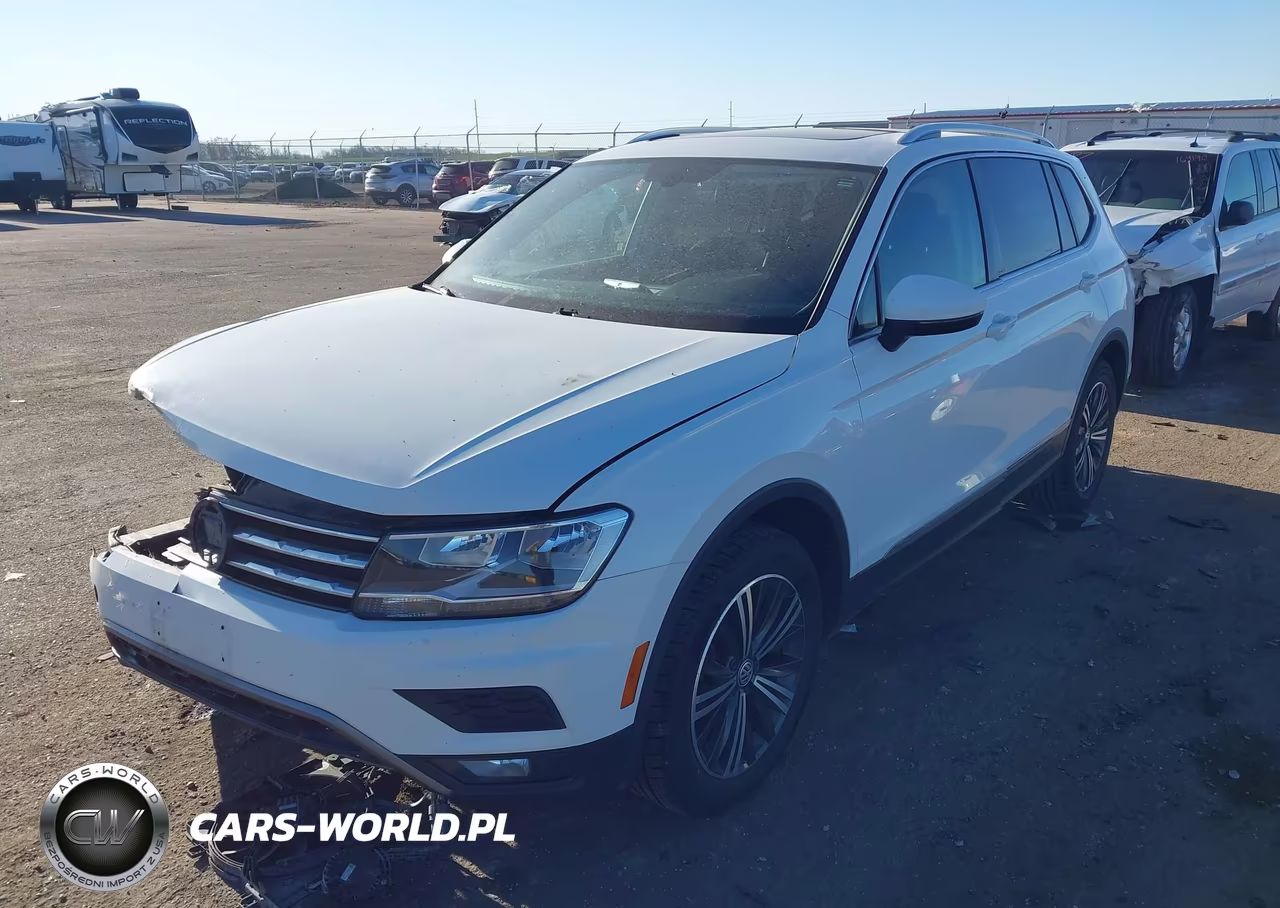2018 Volkswagen Tiguan 2.0T Se-2.0T Sel VIN:3VV2B7AXXJM037726 - 2