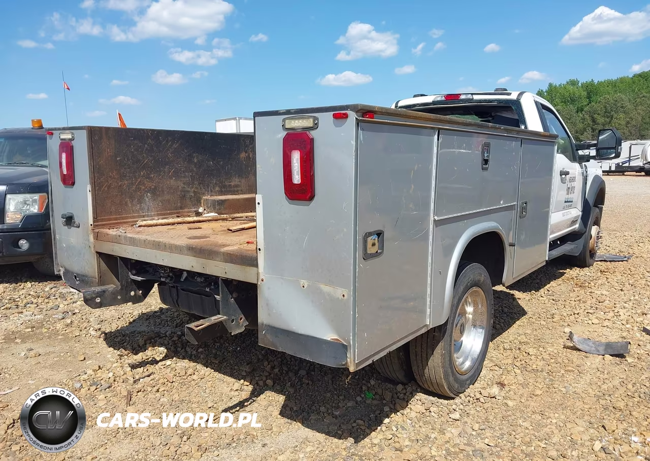 2024 Ford F-450 Chassis Xl VIN:1FDTF4HT5REC48189 - 4