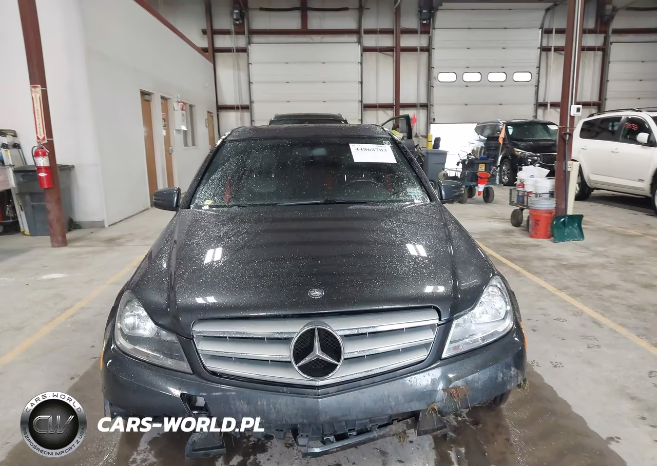 2013 Mercedes-Benz C 300 Sport 4Matic VIN:WDDGF8ABXDA822838 - 12
