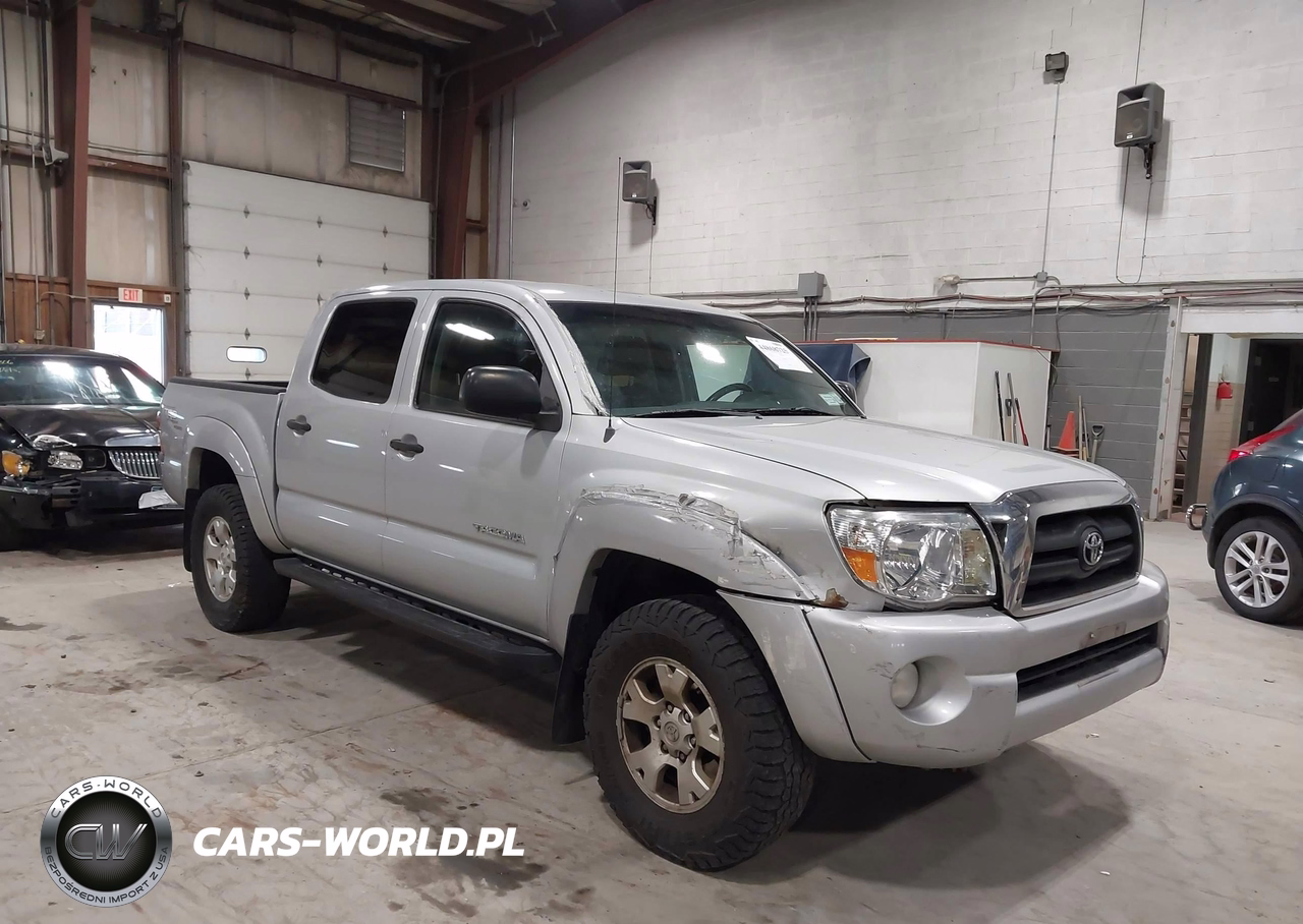 2005 Toyota Tacoma Base V6
