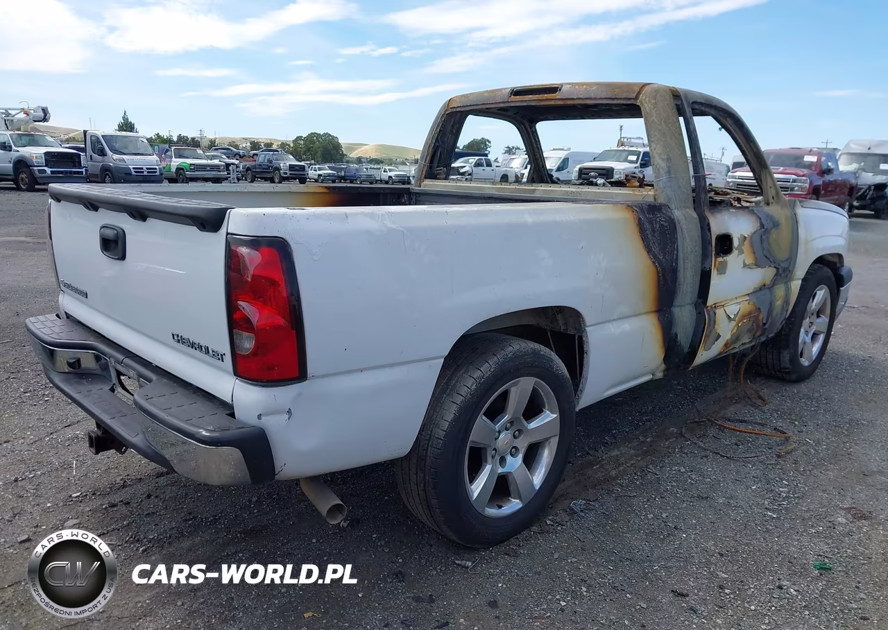 2004 Chevrolet Silverado 1500 Ls VIN:1GCEC14T94Z131470 - 4