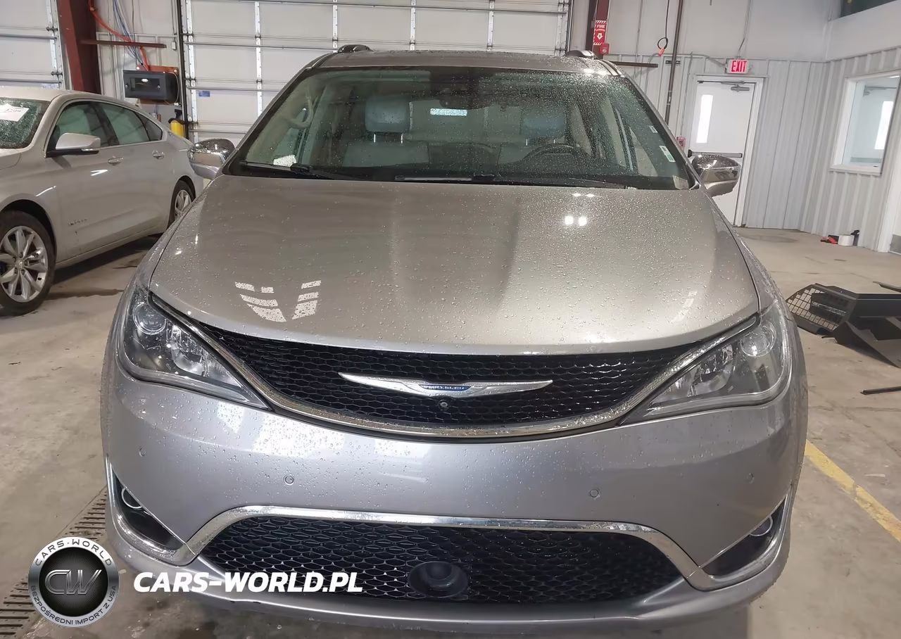 2017 Chrysler Pacifica Limited VIN:2C4RC1GG4HR620214 - 12