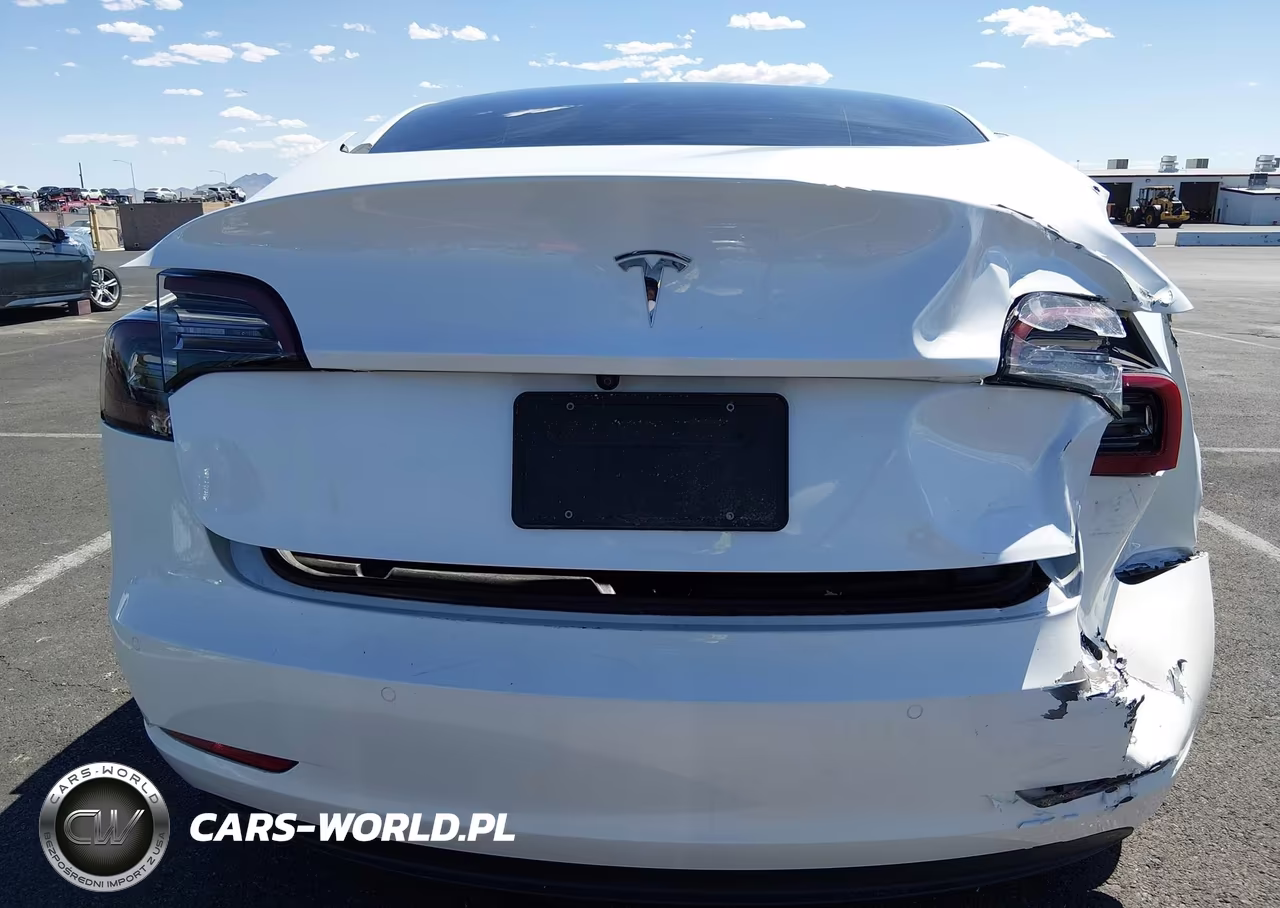2021 Tesla Model 3 Standard Range Plus Rear-Wheel Drive VIN:5YJ3E1EA4MF075667 - 16