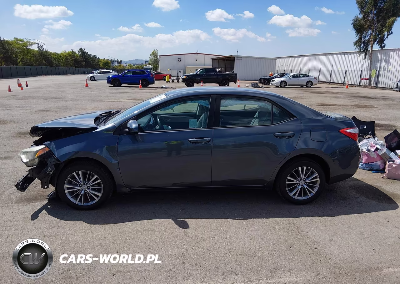 2015 Toyota Corolla Le Plus VIN:5YFBURHE0FP293592 - 15