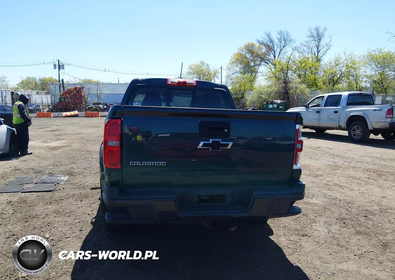 2017 Chevrolet Colorado Z71 VIN:1GCPTDE19H1251412 - 16