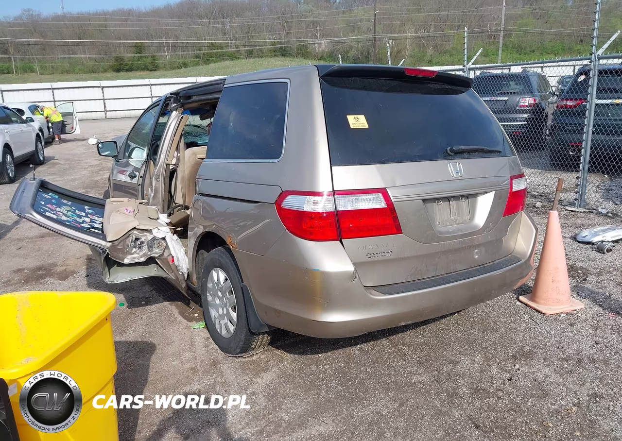 2007 Honda Odyssey Lx VIN:5FNRL38257B042696 - 3