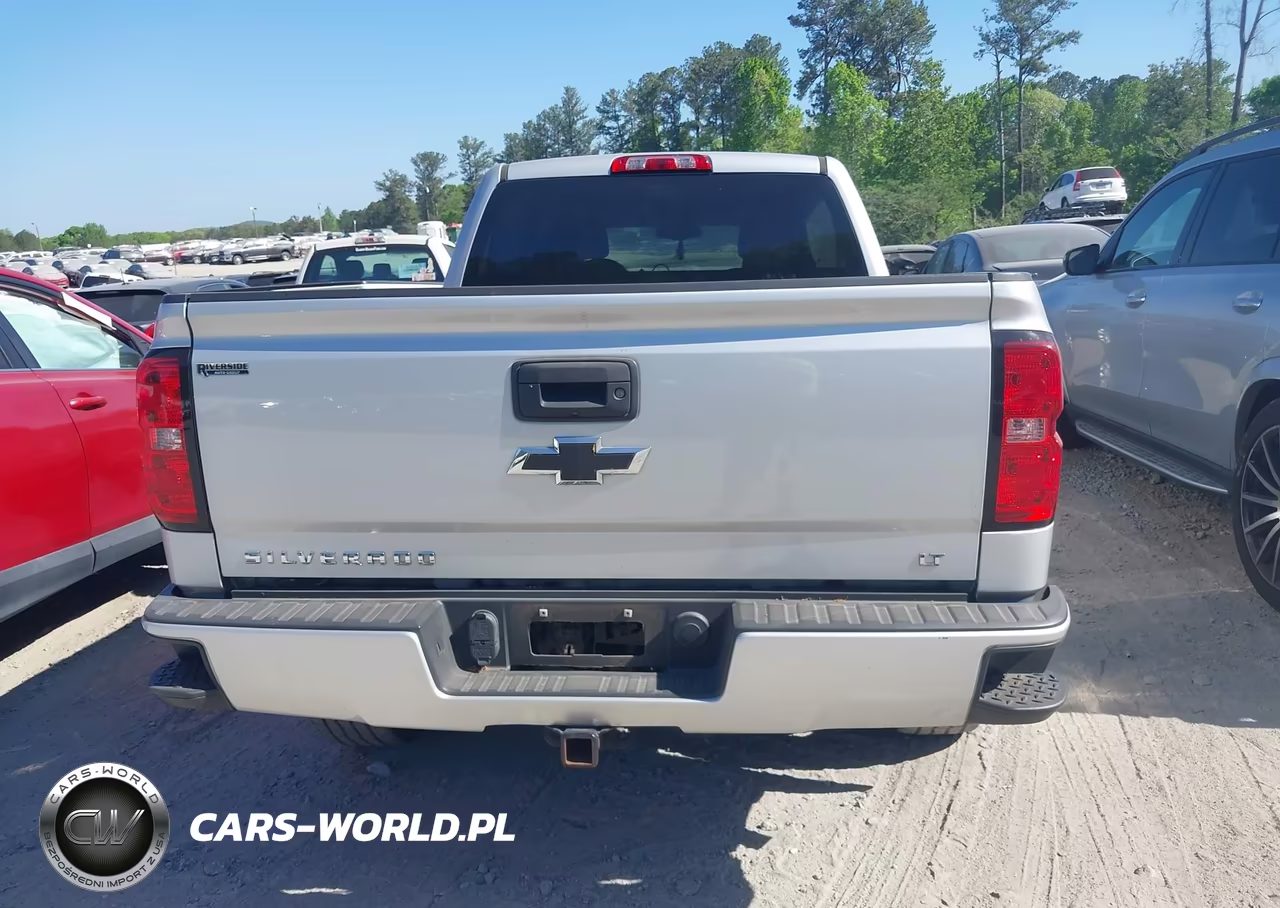 2018 Chevrolet Silverado 1500 2Lt VIN:1GCVKREC1JZ337474 - 16