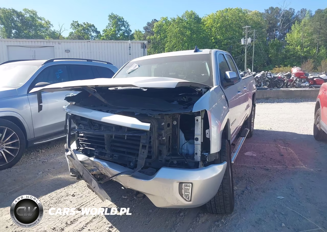 2018 Chevrolet Silverado 1500 2Lt VIN:1GCVKREC1JZ337474 - 2
