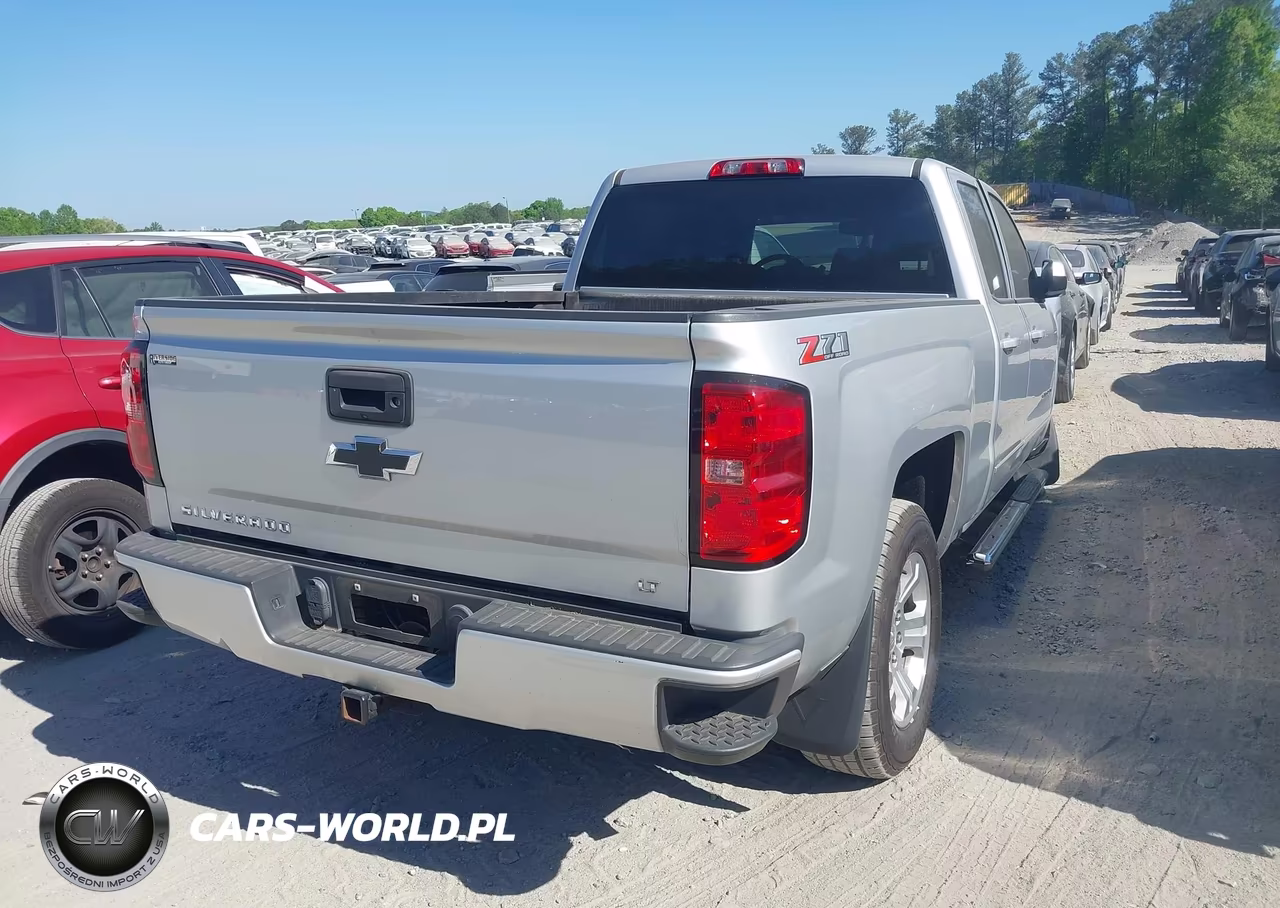 2018 Chevrolet Silverado 1500 2Lt VIN:1GCVKREC1JZ337474 - 4
