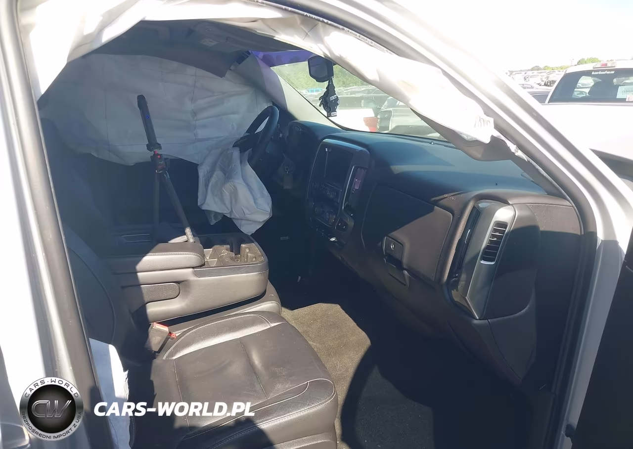 2018 Chevrolet Silverado 1500 2Lt VIN:1GCVKREC1JZ337474 - 5