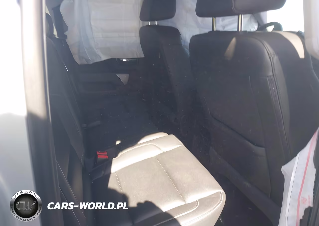 2018 Chevrolet Silverado 1500 2Lt VIN:1GCVKREC1JZ337474 - 8
