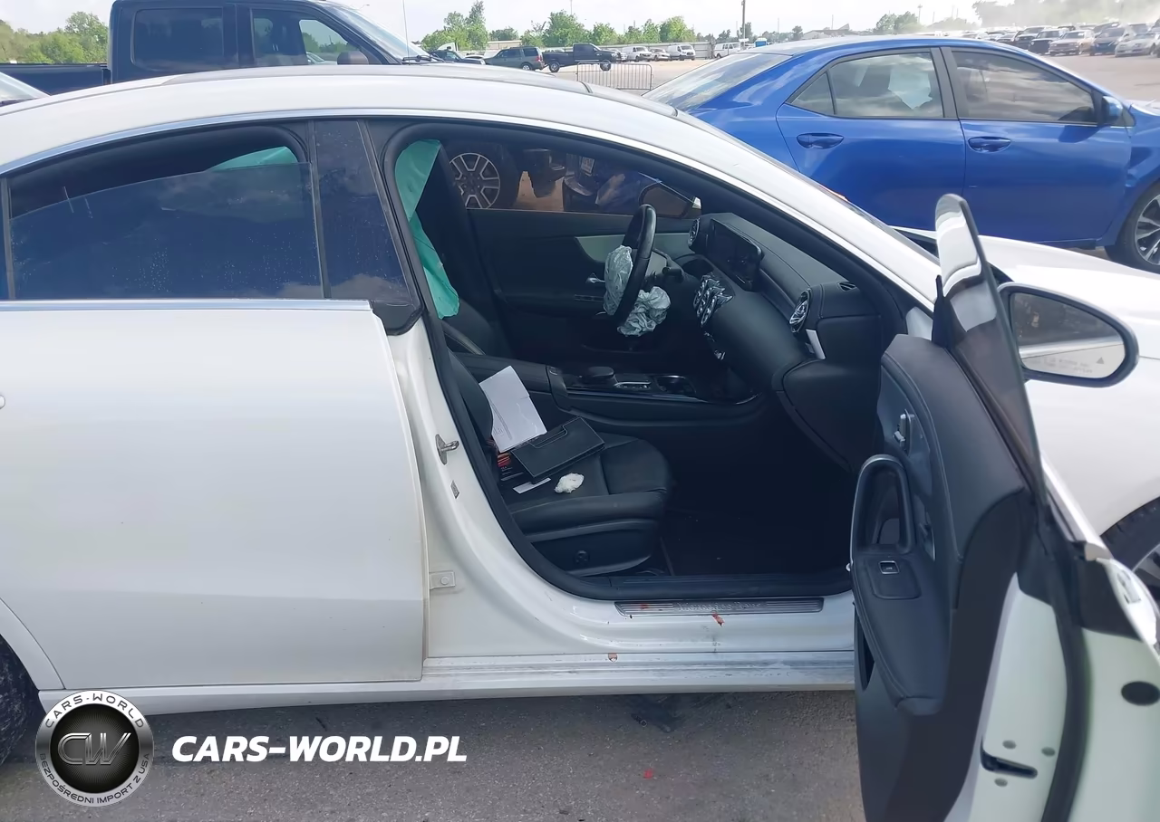 2021 Mercedes-Benz Cla 250 VIN:W1K5J4GB8MN218171 - 5