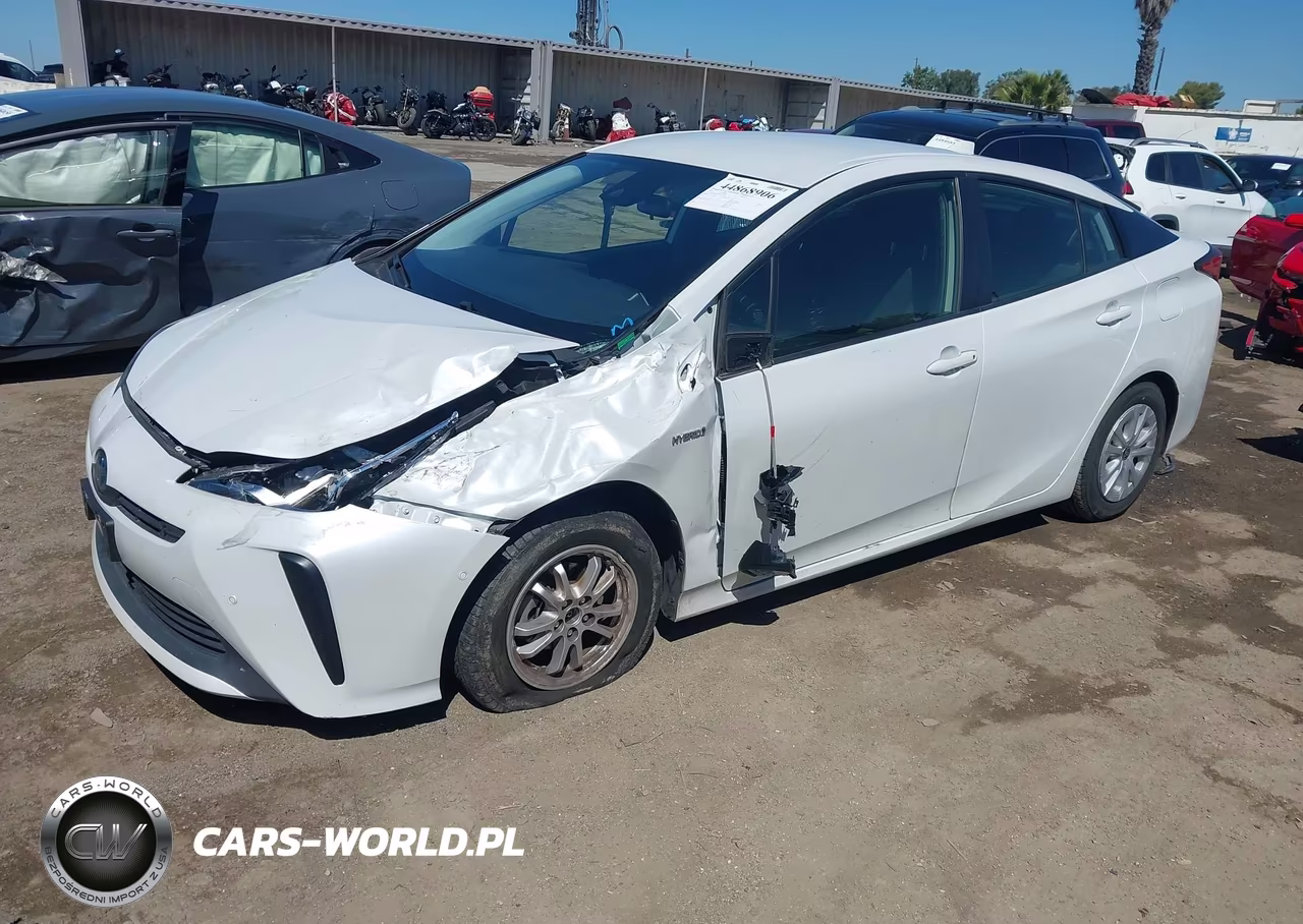 2021 Toyota Prius Le VIN:JTDKAMFU0M3139587 - 2