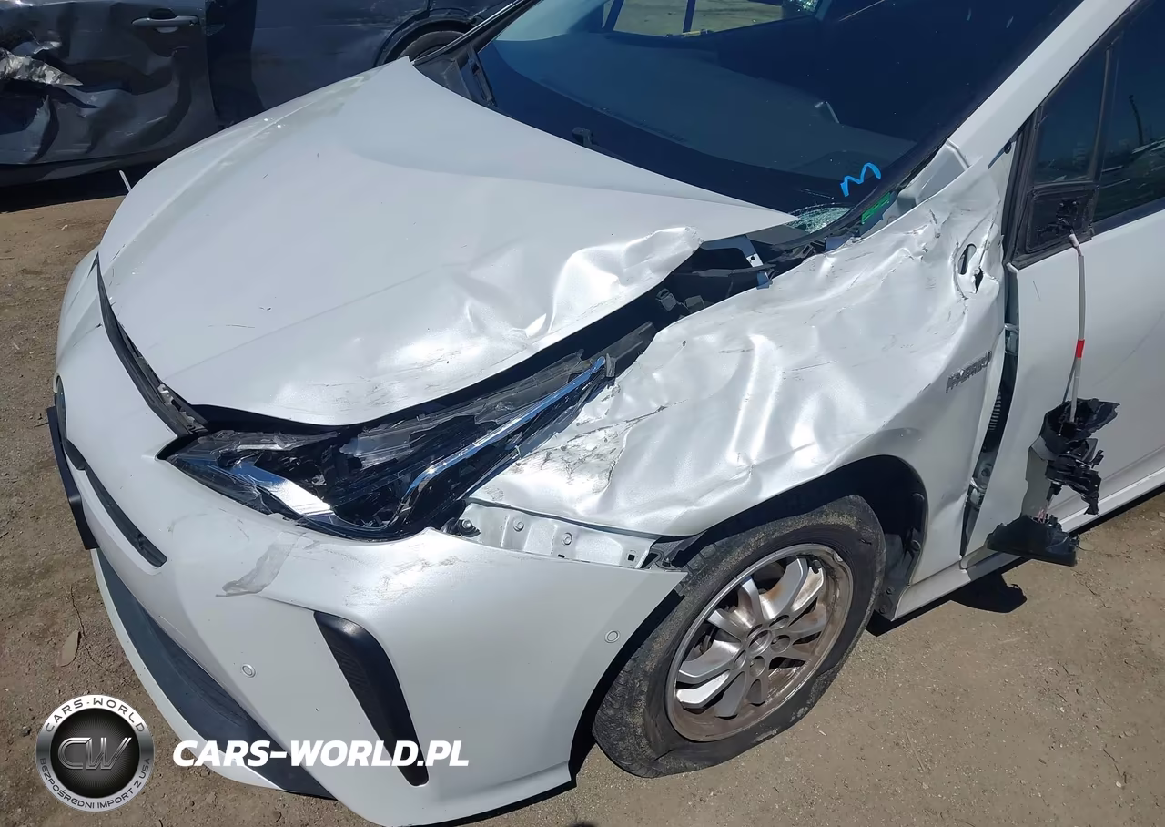 2021 Toyota Prius Le VIN:JTDKAMFU0M3139587 - 6