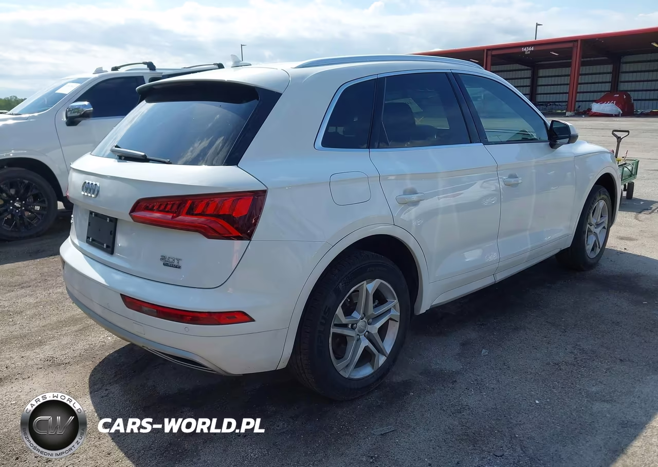 2018 Audi Q5 2.0T Premium-2.0T Tech Premium VIN:WA1BNAFYXJ2159959 - 4