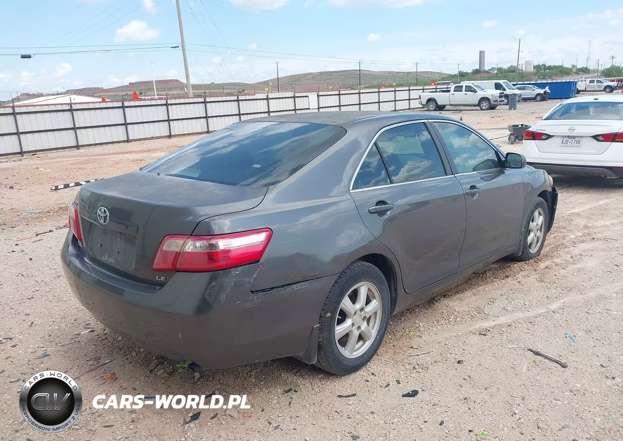 2008 Toyota Camry Le VIN:4T4BE46KX8R030008 - 4