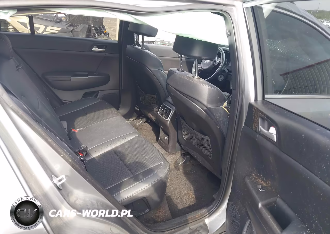 2020 Kia Sportage S VIN:KNDP63AC2L7747795 - 8