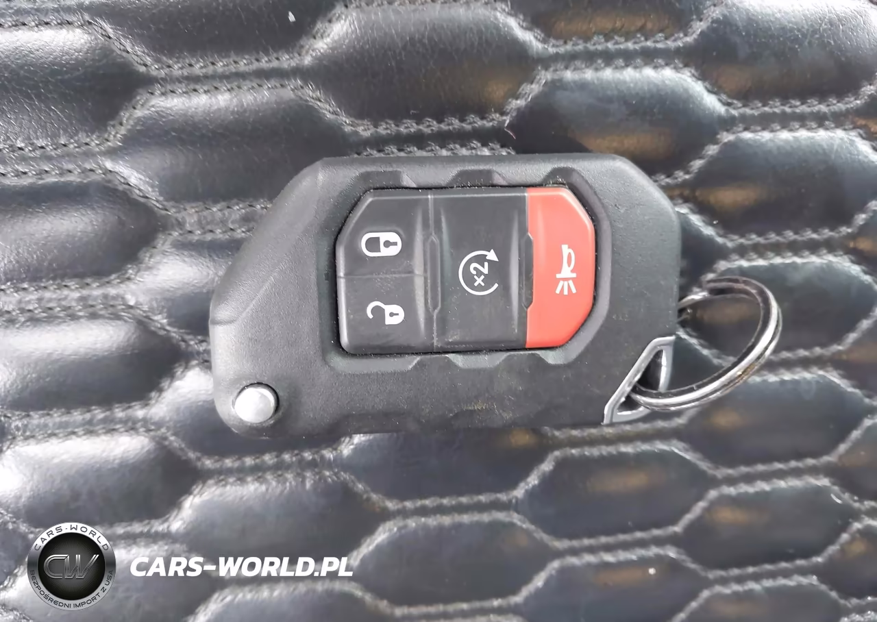 2021 Jeep Wrangler Unlimited Rubicon 4X4 VIN:1C4JJXFM0MW707381 - 11