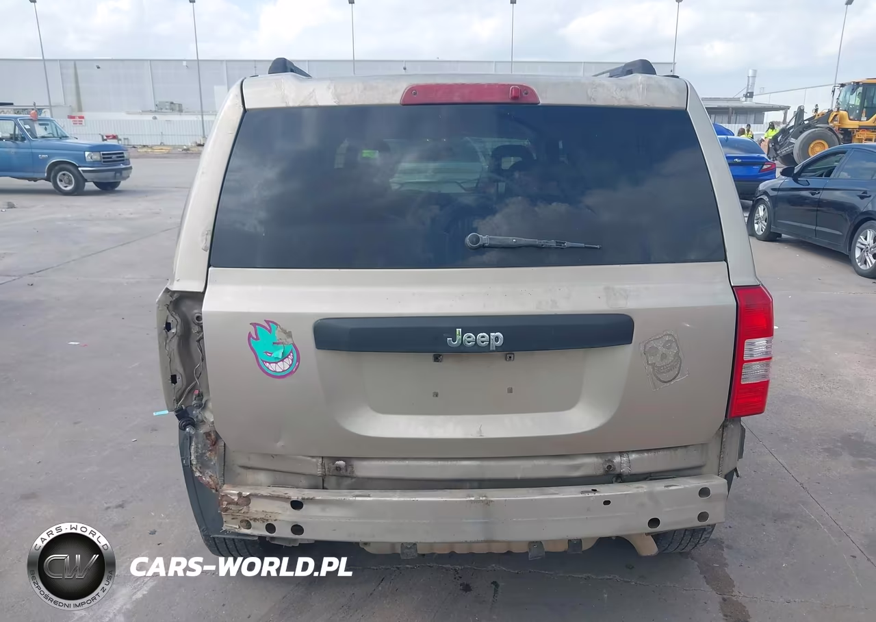 2009 Jeep Patriot Sport VIN:1J4FT28AX9D124819 - 17