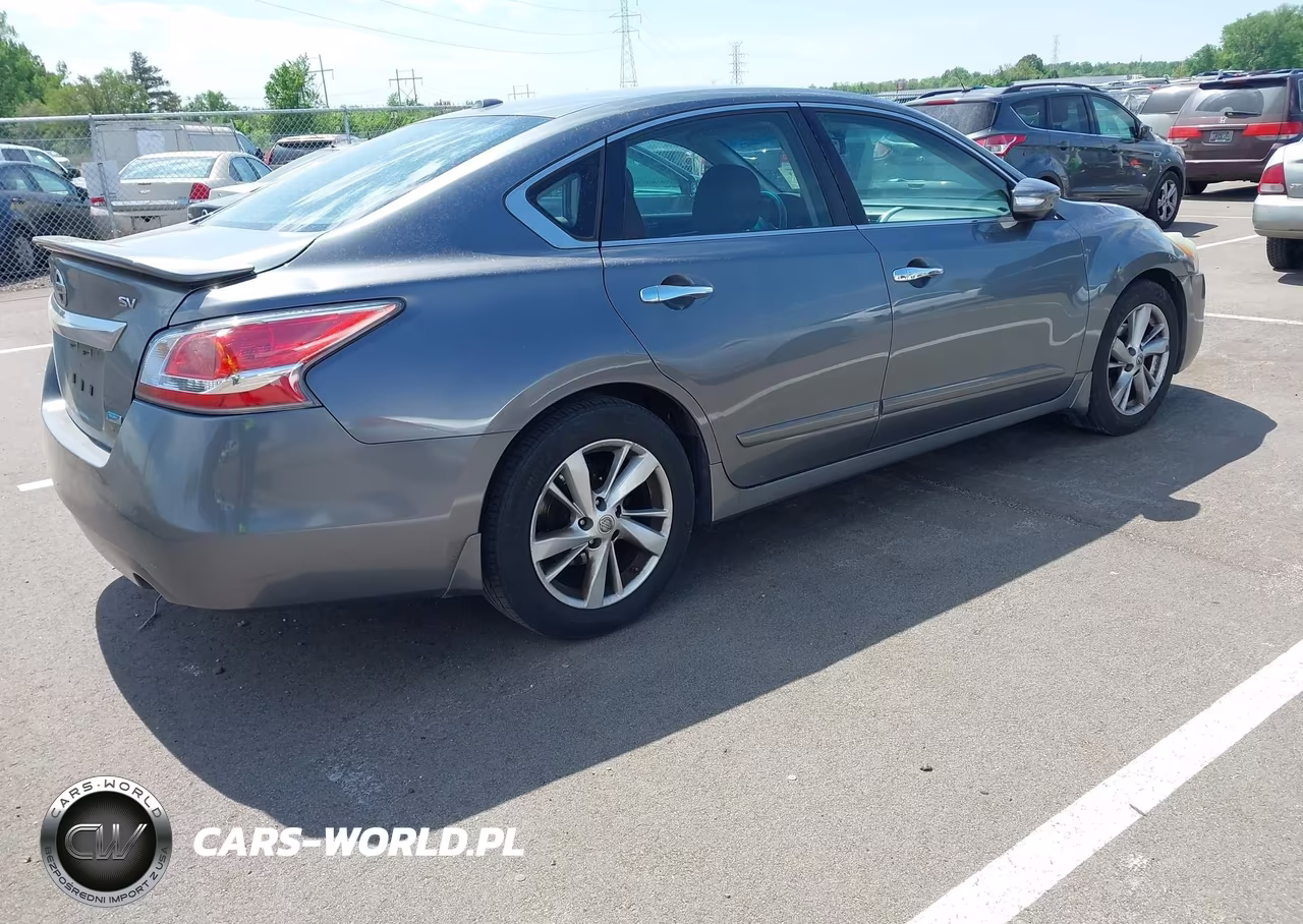 2014 Nissan Altima 2.5 Sv VIN:1N4AL3AP8EC327010 - 4