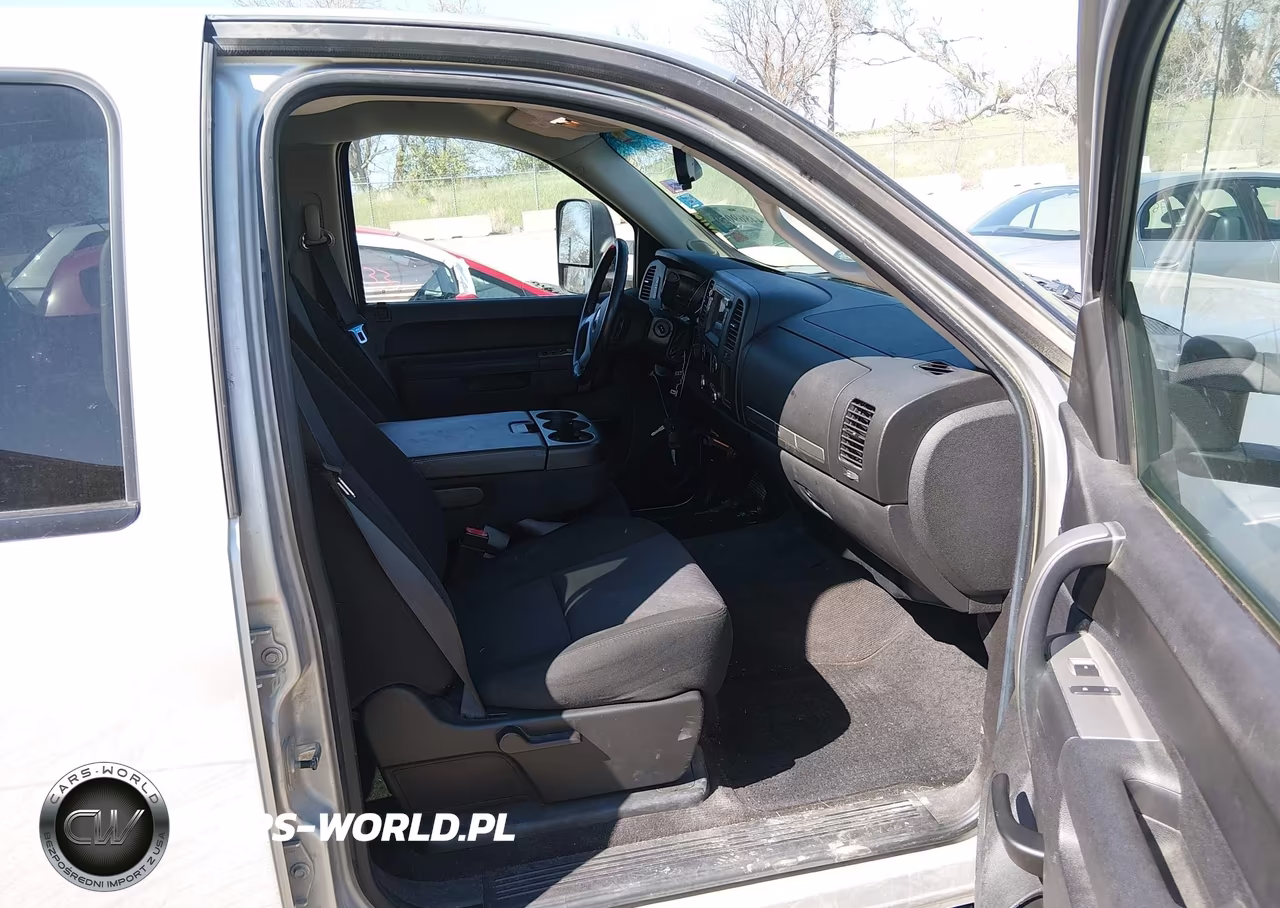 2010 GMC Sierra 1500 Sle VIN:3GTRKVE31AG219919 - 5