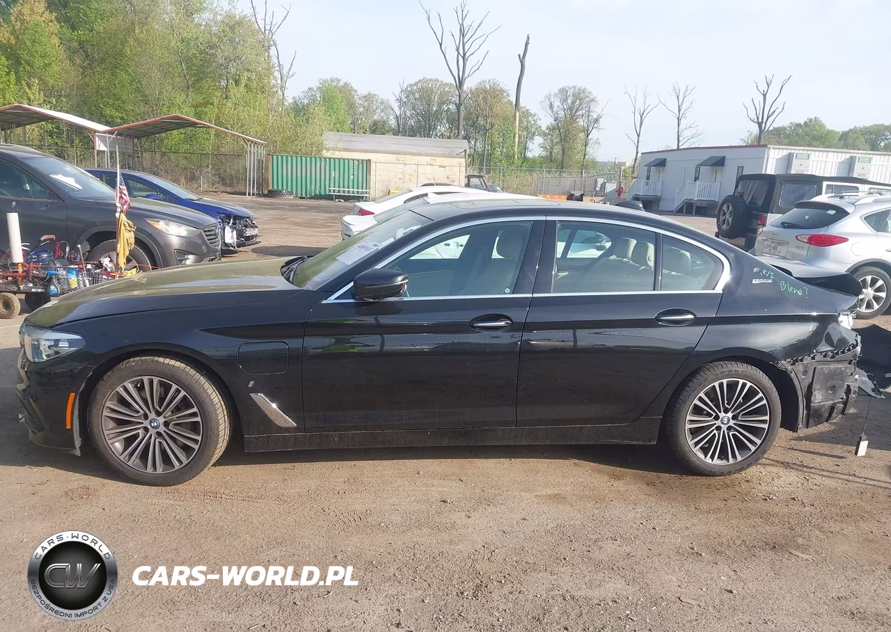 2018 BMW 530E xDrive Iperformance VIN:WBAJB1C55JB085559 - 15