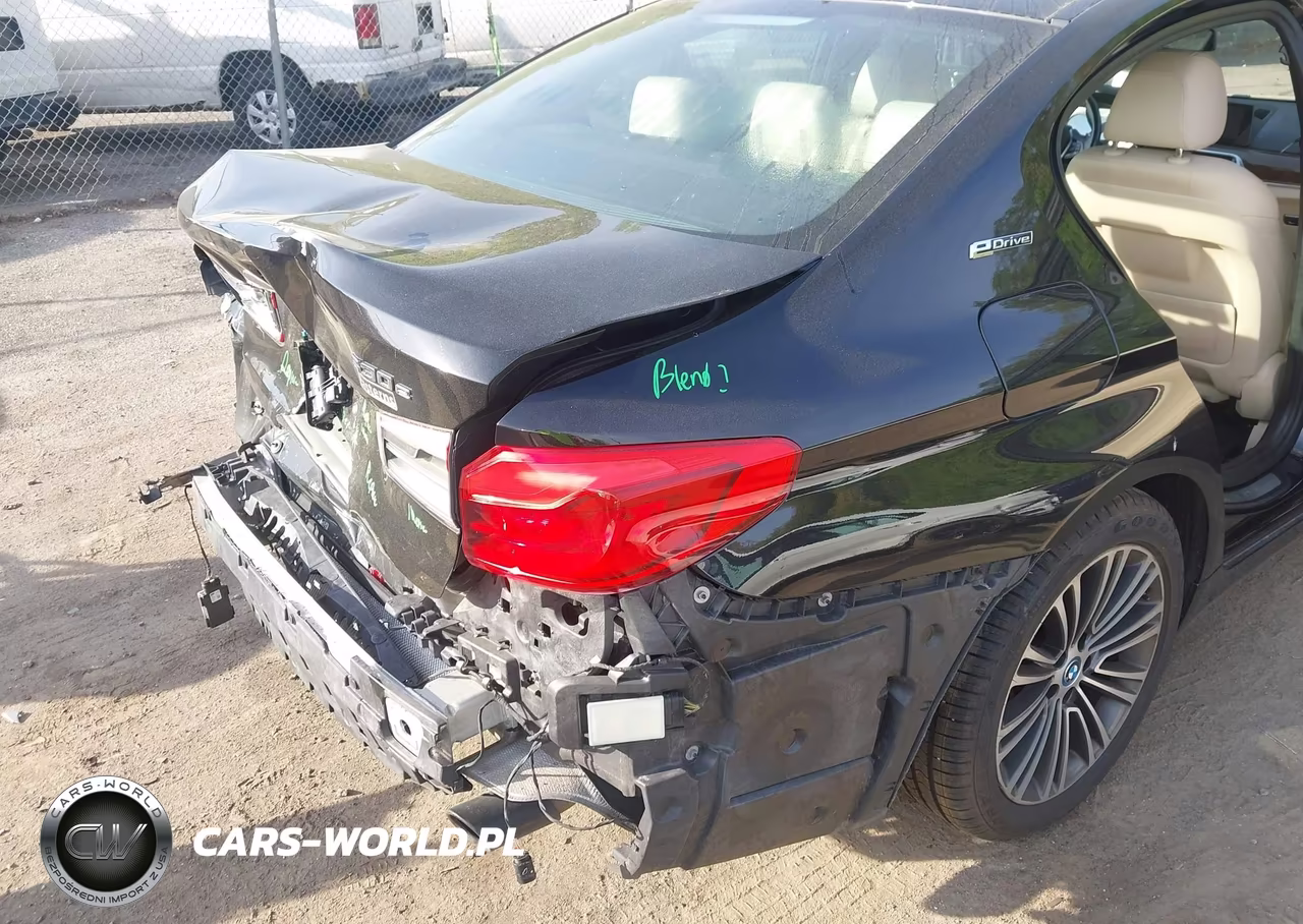 2018 BMW 530E xDrive Iperformance VIN:WBAJB1C55JB085559 - 18