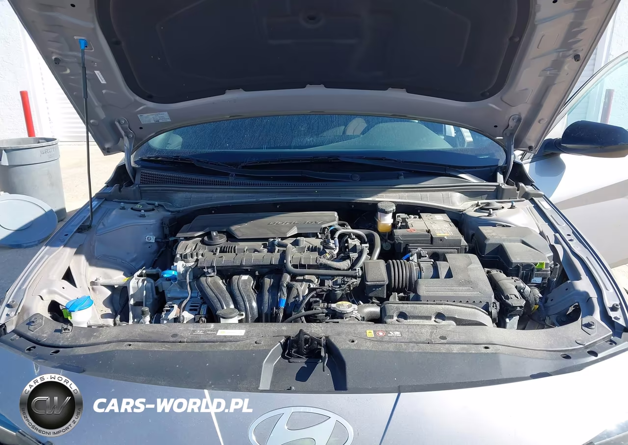 2025 Hyundai Elantra Sel Sport VIN:KMHLM4DG1SU880925 - 10