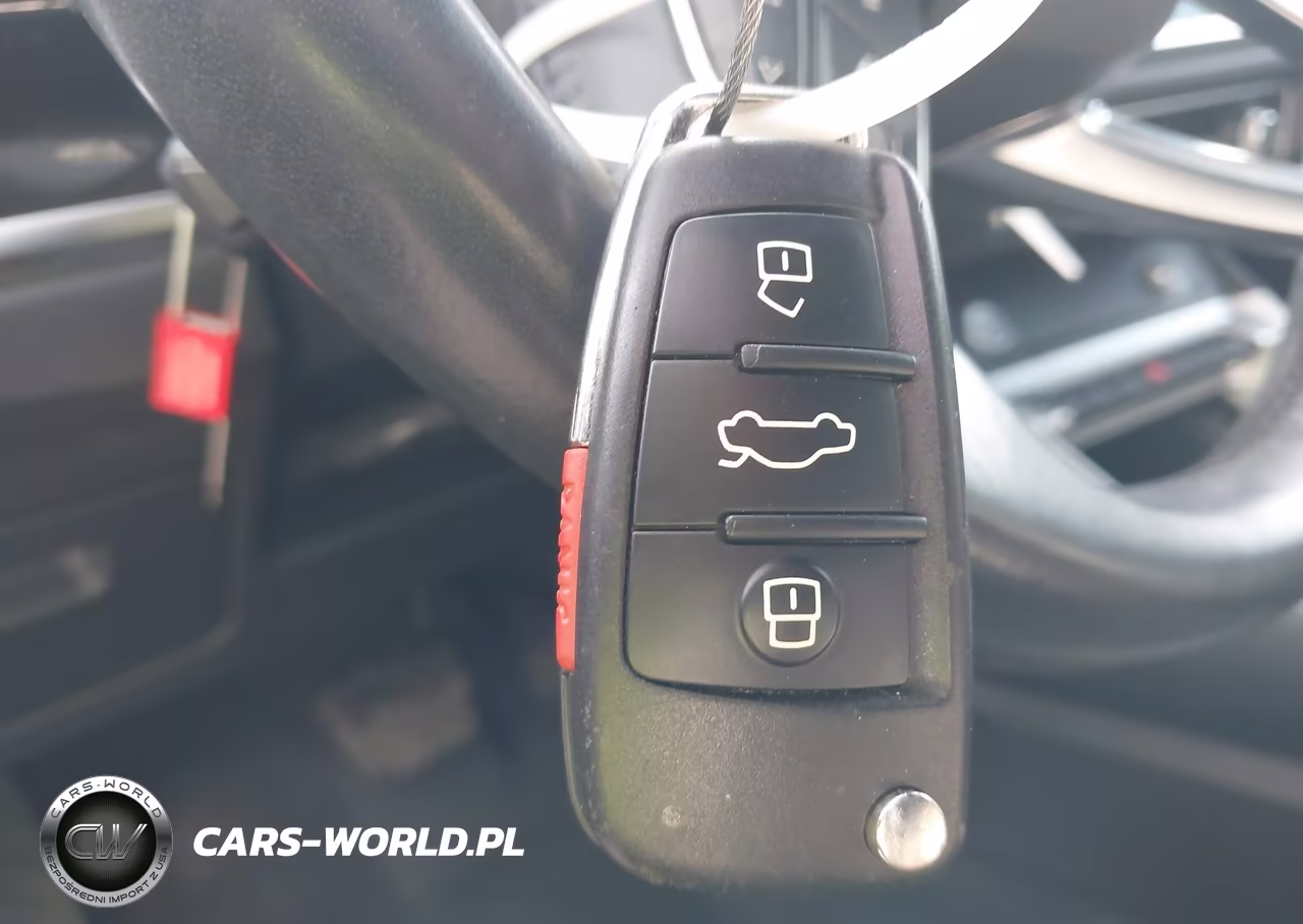 2019 Audi Q3 2.0T S Line Premium VIN:WA1DECF30K1082258 - 11