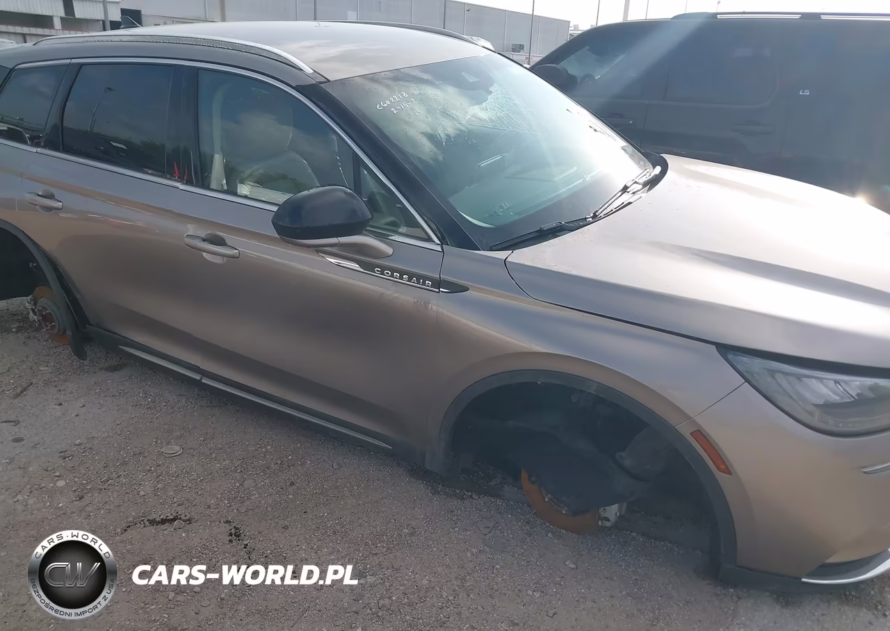 2021 Lincoln Corsair Standard VIN:5LMCJ1C95MUL27866 - 18