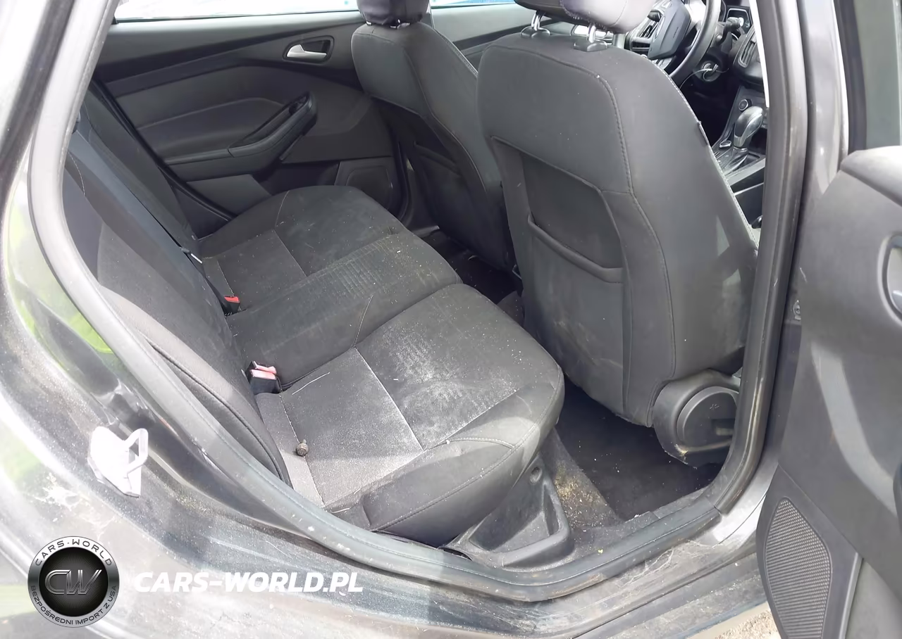 2017 Ford Focus Se VIN:1FADP3K29HL278103 - 8