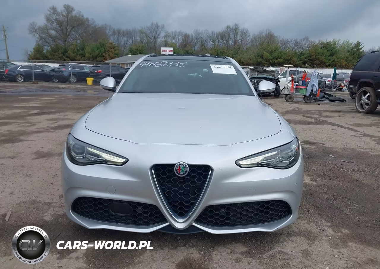 2017 Alfa Romeo Giulia Ti Awd VIN:ZARFAEEN9H7554655 - 12
