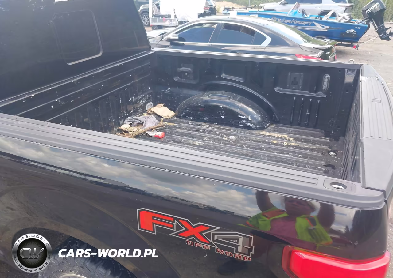 2018 Ford F-150 Xlt VIN:1FTEW1E50JKE55371 - 18