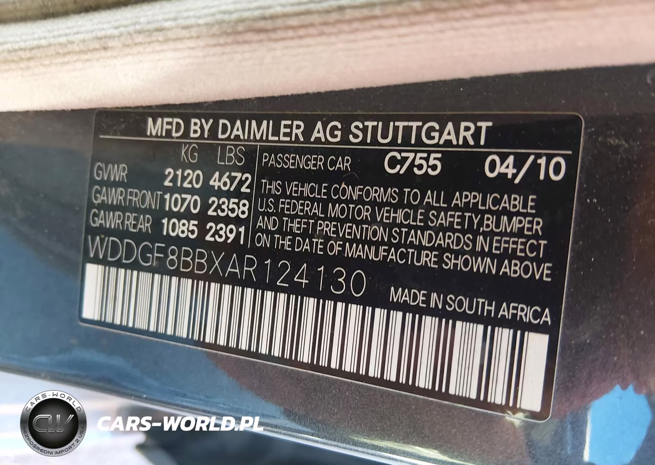 2010 Mercedes-Benz C 300 VIN:WDDGF8BBXAR124130 - 9