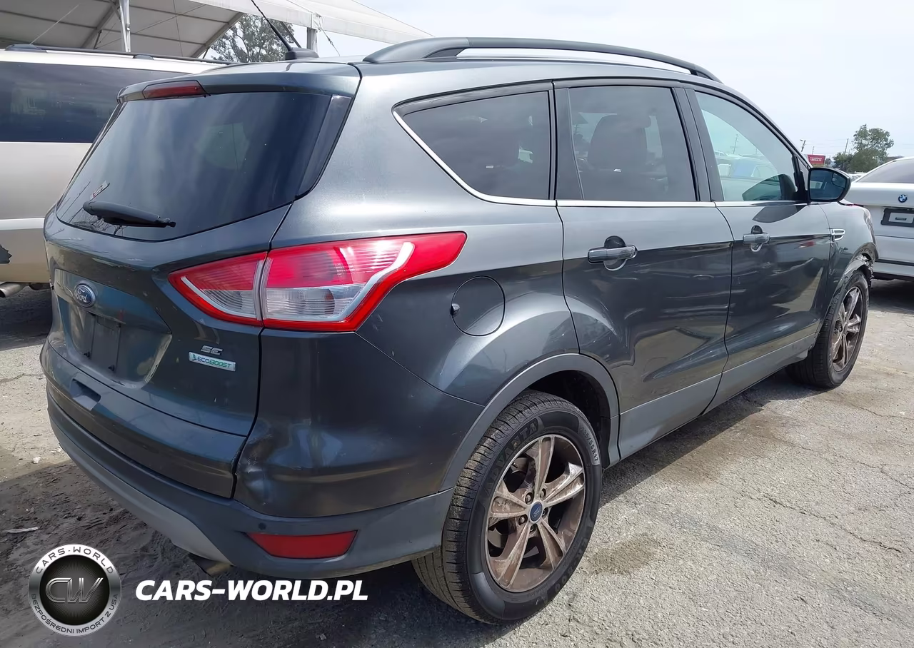 2016 Ford Escape Se VIN:1FMCU0GX8GUB99317 - 4