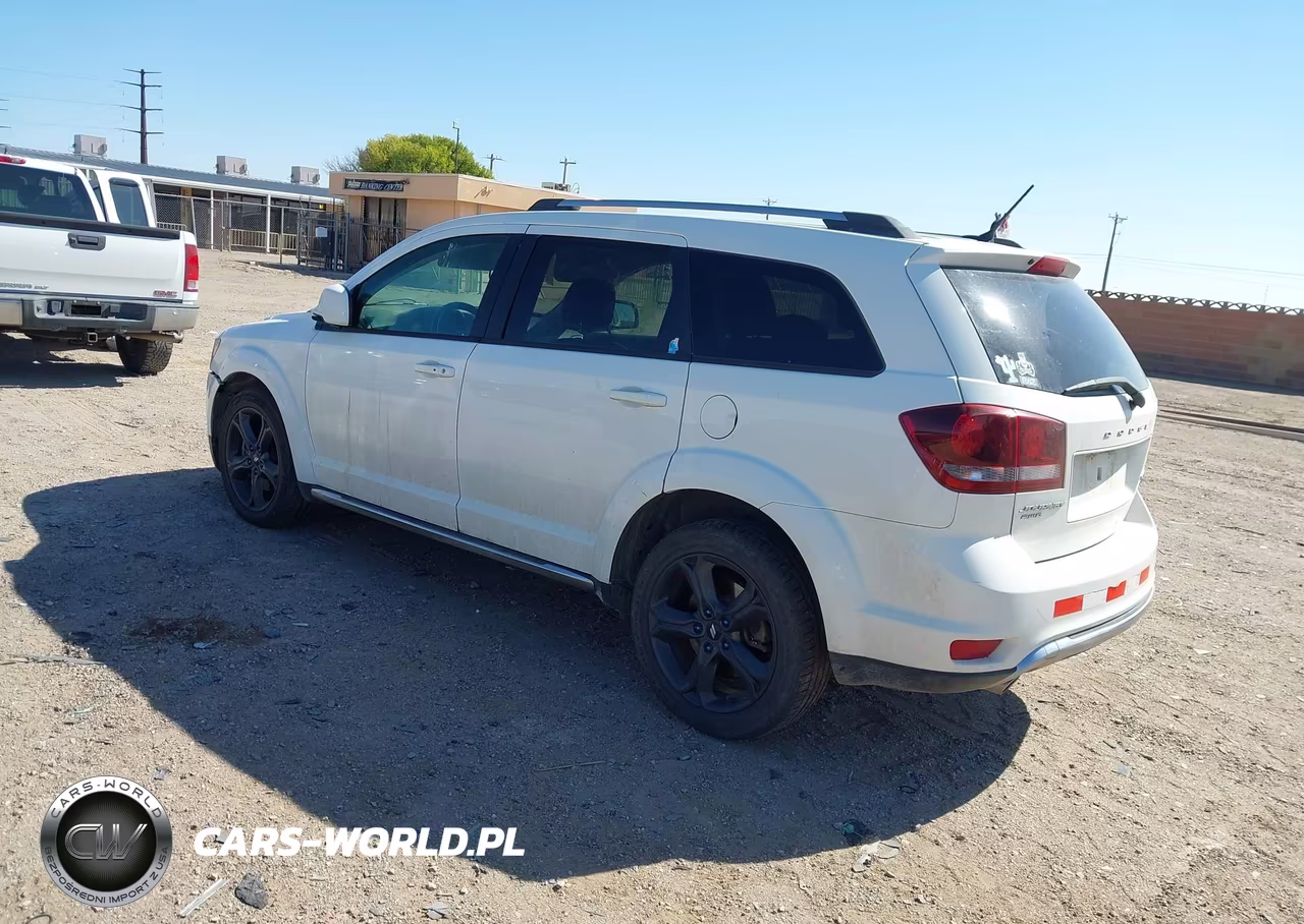 2017 Dodge Journey Crossroad Plus Awd VIN:3C4PDDGG6HT578275 - 3