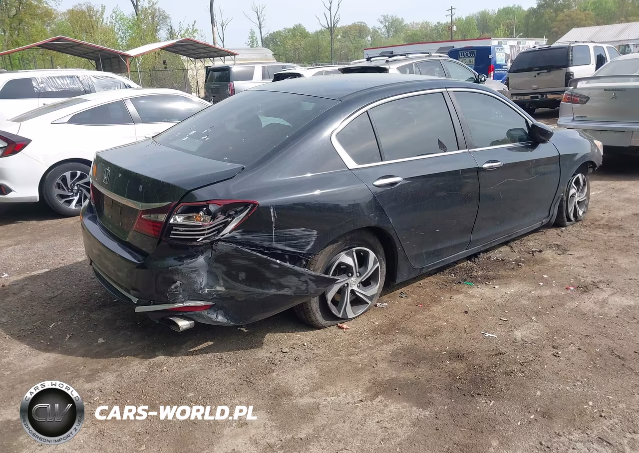 2017 Honda Accord Lx VIN:1HGCR2F32HA266918 - 4