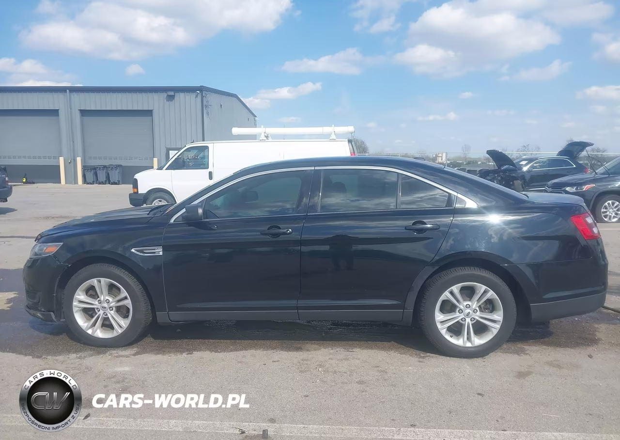 2018 Ford Taurus Se VIN:1FAHP2D88JG132173 - 14