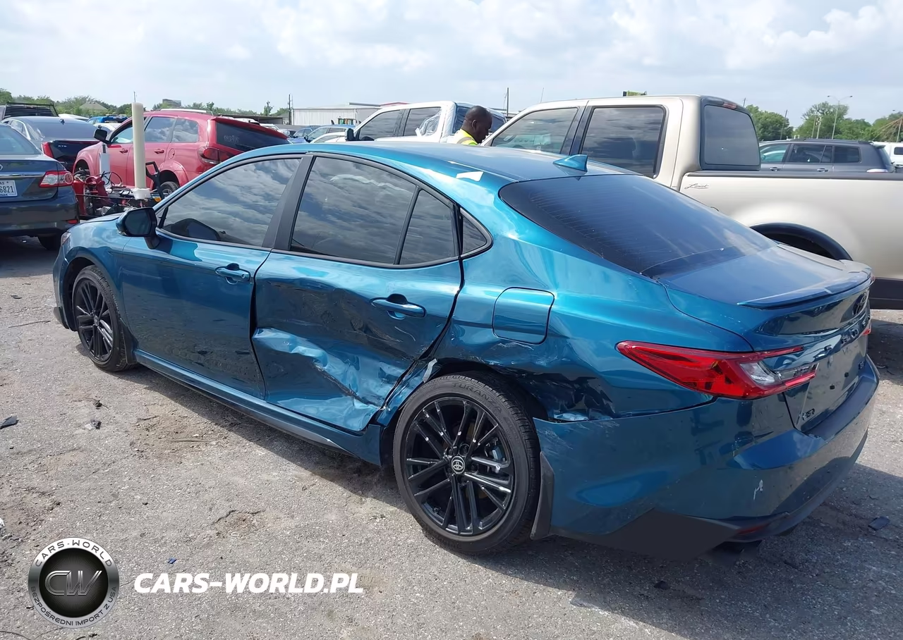 2025 Toyota Camry Se VIN:4T1DAACK0SU207013 - 3