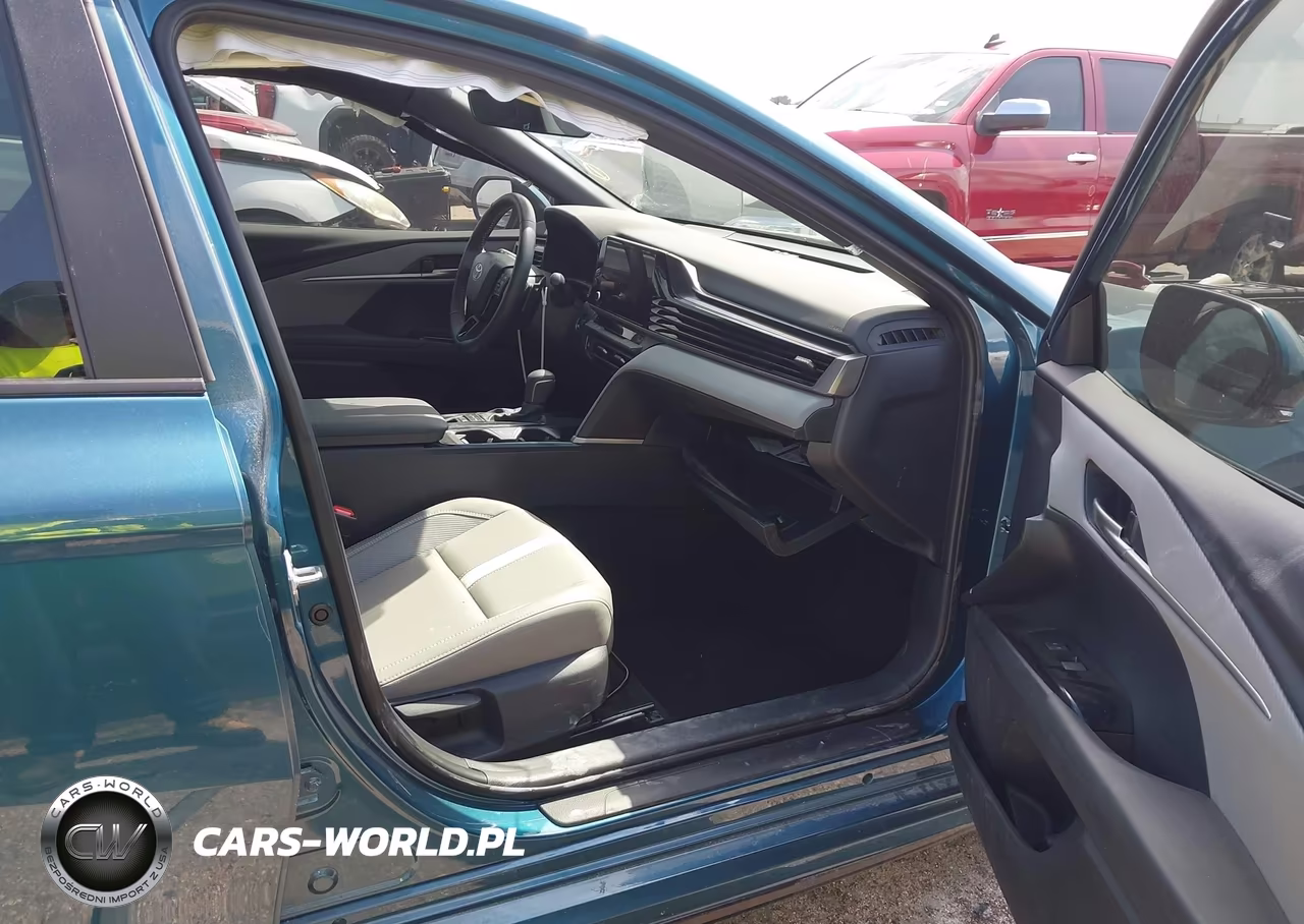 2025 Toyota Camry Se VIN:4T1DAACK0SU207013 - 5