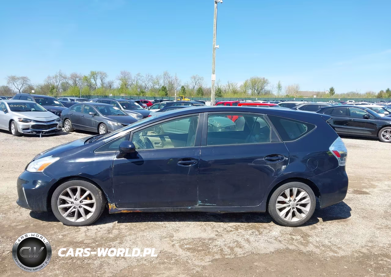 2012 Toyota Prius V VIN:JTDZN3EU7C3139129 - 14