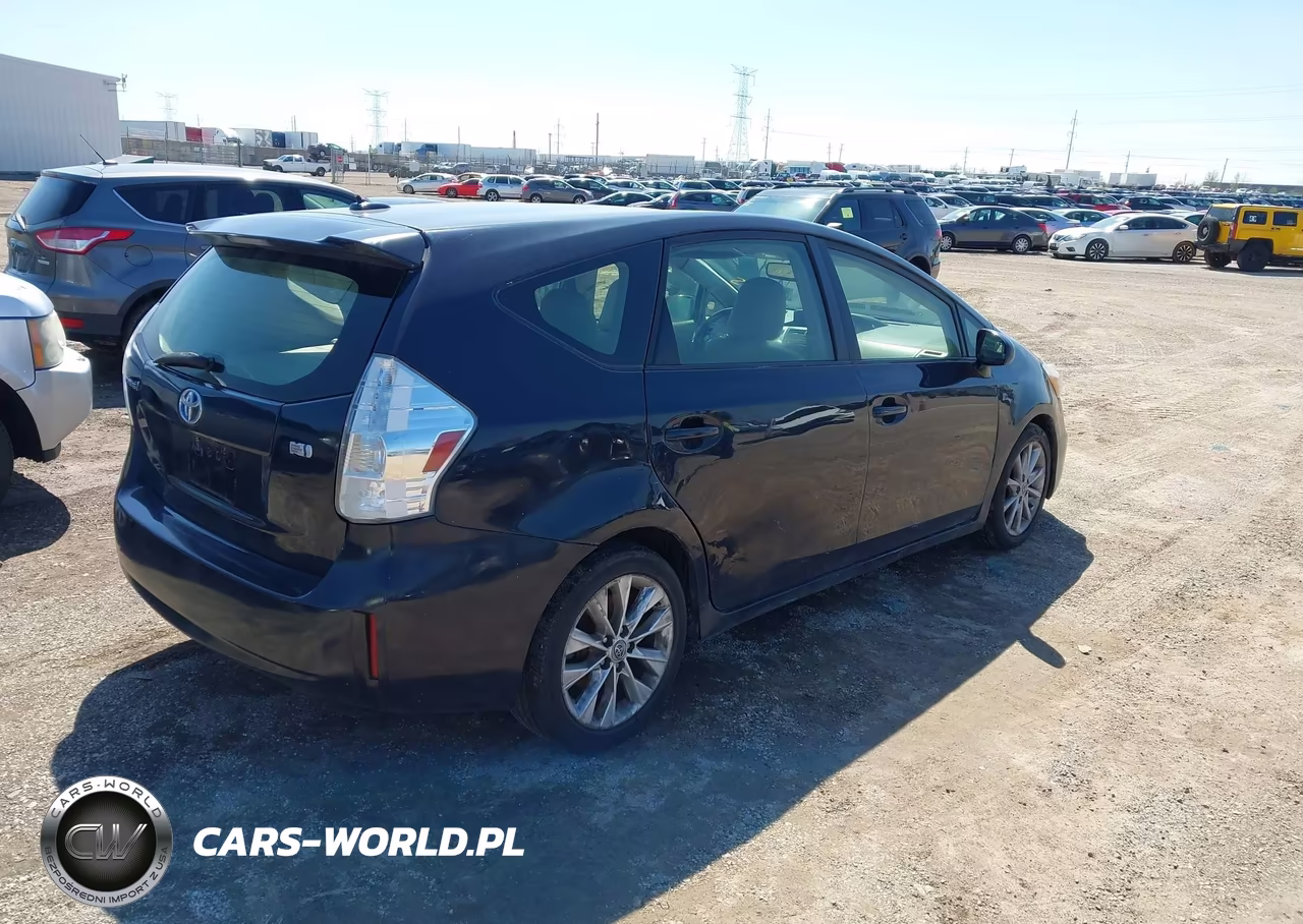 2012 Toyota Prius V VIN:JTDZN3EU7C3139129 - 4